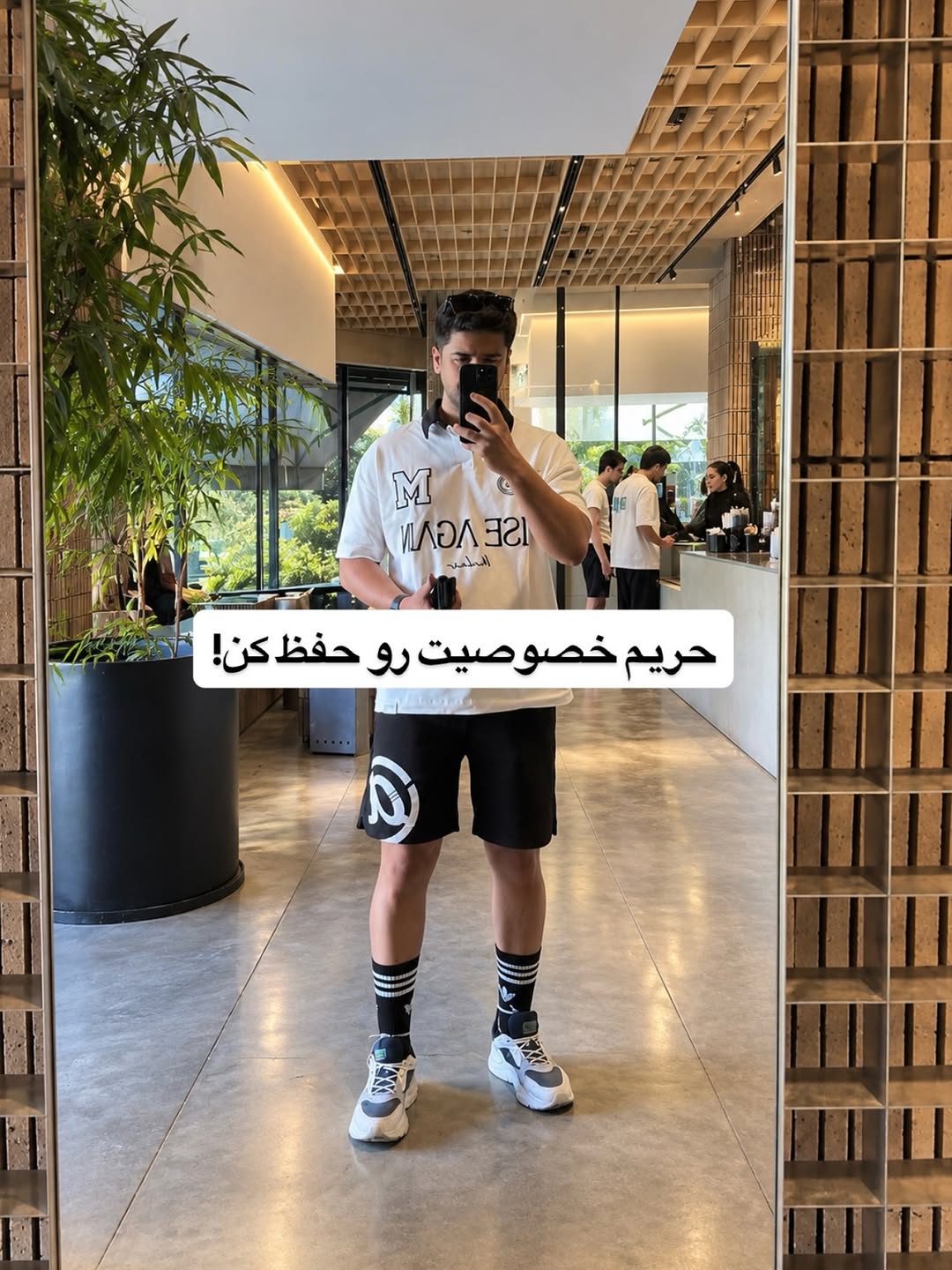پست اینستاگرام Dc-vWdFkWrl