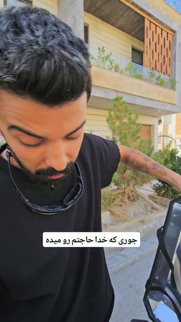 پست اینستاگرام DcBb-3nxTT4