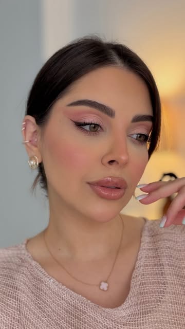 پست اینستاگرام DcEH27hMqRP