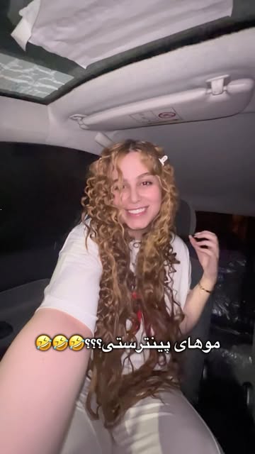 پست اینستاگرام DcEYB8_hlfv