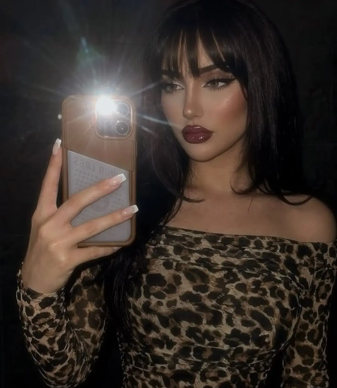 پست اینستاگرام DcUfFCzDaVB