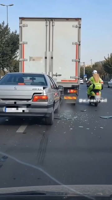 پست اینستاگرام Dcblml4ozgf