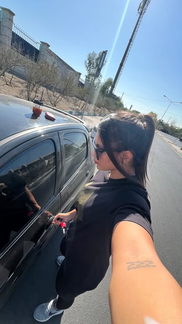 پست اینستاگرام Dcn3hp_Mo2-
