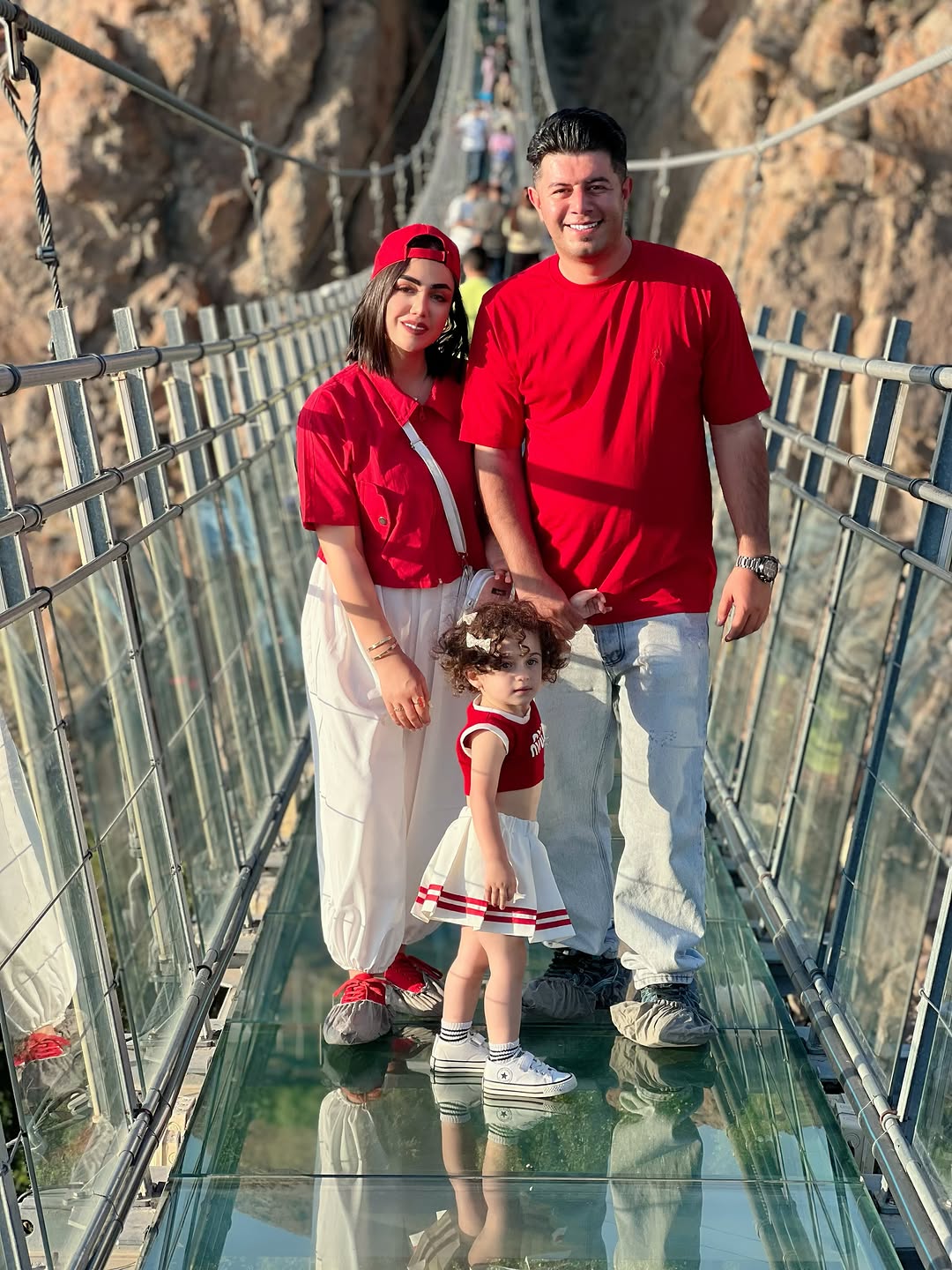 پست اینستاگرام DcnmyGNCKsc