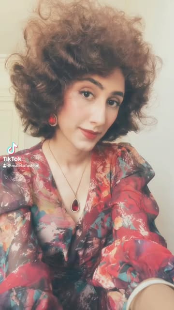 پست اینستاگرام DdGYY2esh4d